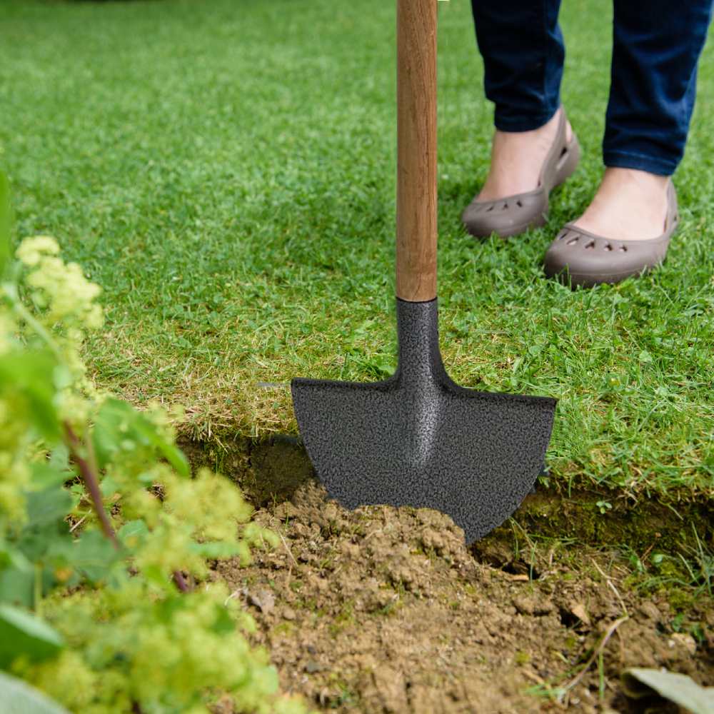 Manual Lawn Edging Tool: image 9